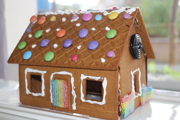 Décoration à manger : ma maison en pain d'épices