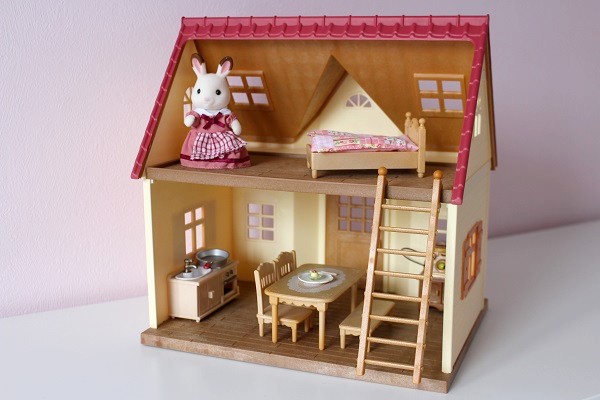 Maman Nougatine Jouer et imaginer avec les Sylvanian Families - Maman  Nougatine