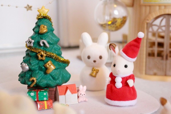 Petit retour en arrière: Notre village de Noël Sylvanian Families