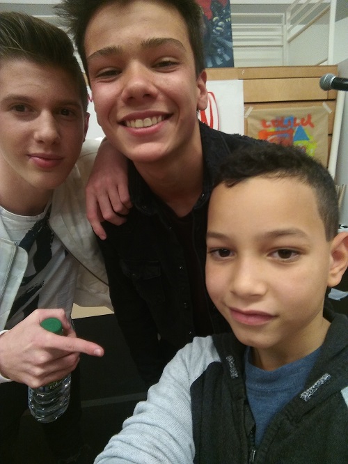 Mix Parents Mix Enfants Evan Et Marco Album Le 1er Decembre Dans Les Bacs Mix Parents Mix Enfants Répétition à la radio 0. blog parents