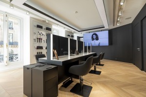 Dyson Beauty Lab